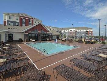 Sundance pool